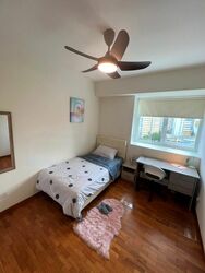 Gryphon Terrace (D5), Terrace #443479191